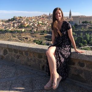 Meet your Posher, Carly